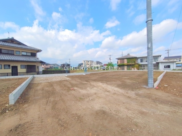 愛西市草平町六下の新築一戸建