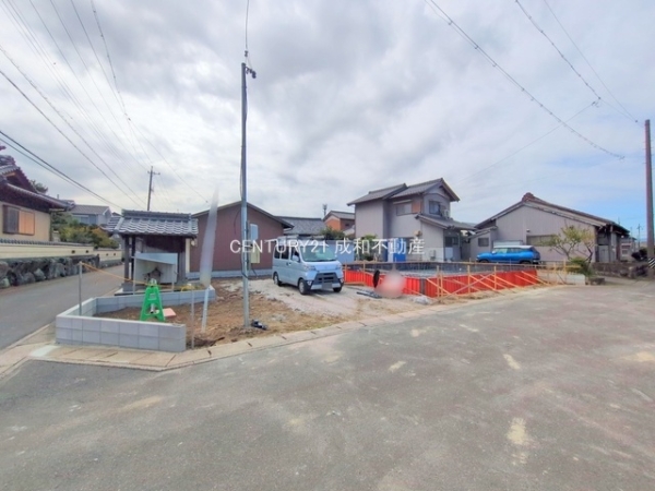 津島市越津町字中之郷の新築一戸建