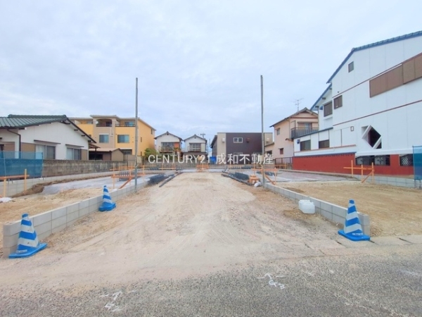 瀬戸市高根町２丁目の新築一戸建