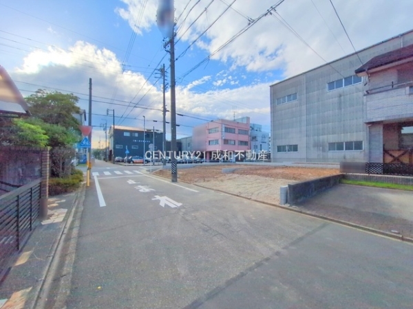 名古屋市南区中割町４丁目の新築一戸建