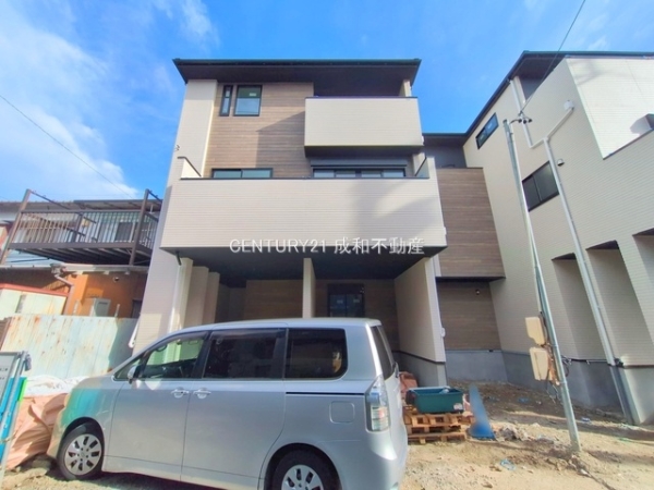 名古屋市中村区角割町２丁目の新築一戸建