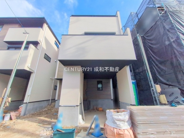 名古屋市中村区角割町２丁目の新築一戸建