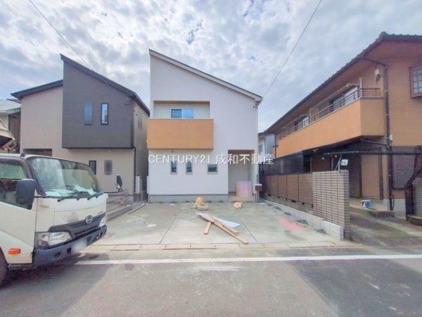 清須市廻間３丁目の新築一戸建