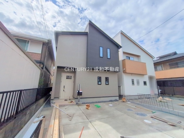 清須市廻間３丁目の新築一戸建