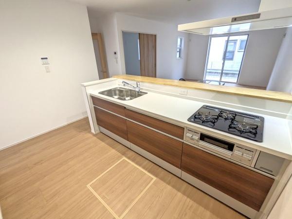 清須市廻間３丁目の新築一戸建