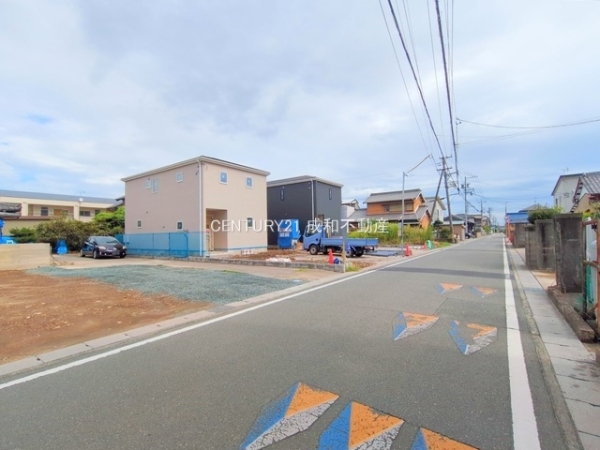 豊川市小坂井町野地の新築一戸建