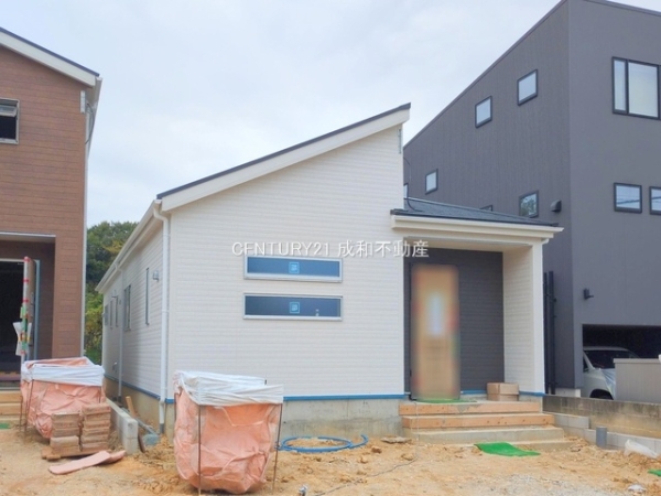 豊田市西中山町新左屋敷の新築一戸建