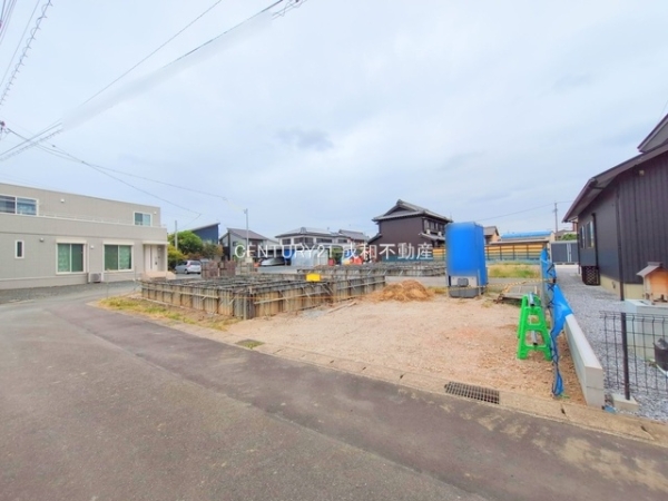 豊川市御津町上佐脇屋敷の新築一戸建
