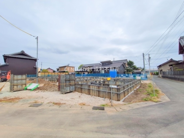 豊川市御津町上佐脇屋敷の新築一戸建
