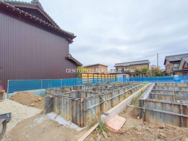 豊川市御津町上佐脇屋敷の新築一戸建
