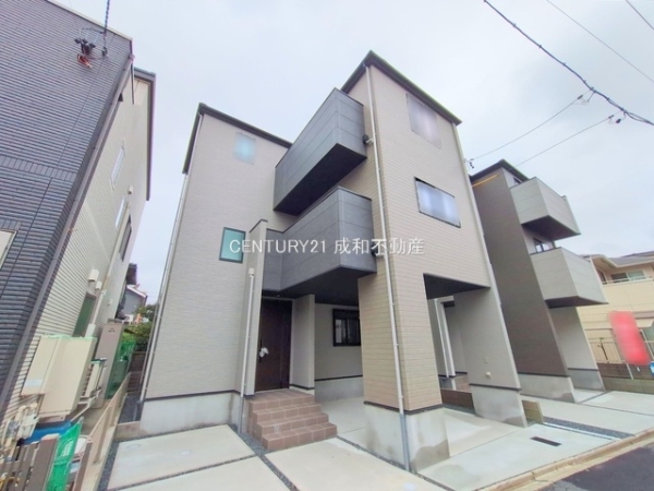 名古屋市熱田区野立町３丁目の新築一戸建