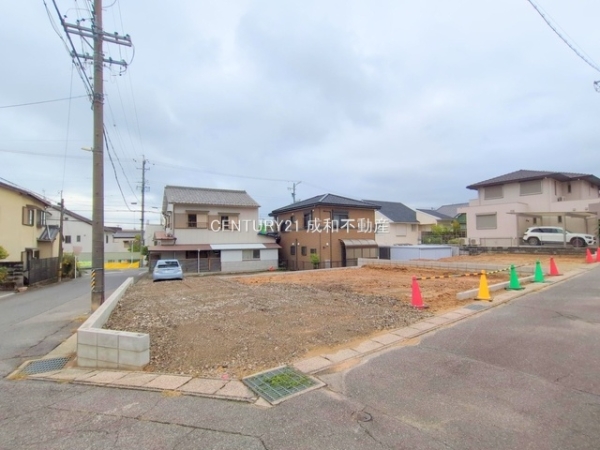 岡崎市中町９丁目の新築一戸建