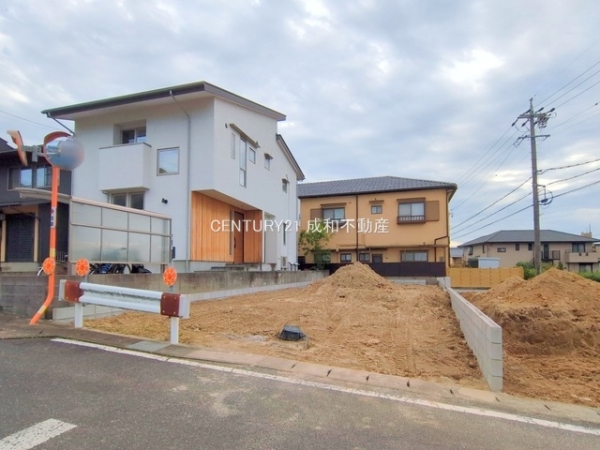 小牧市久保の新築一戸建
