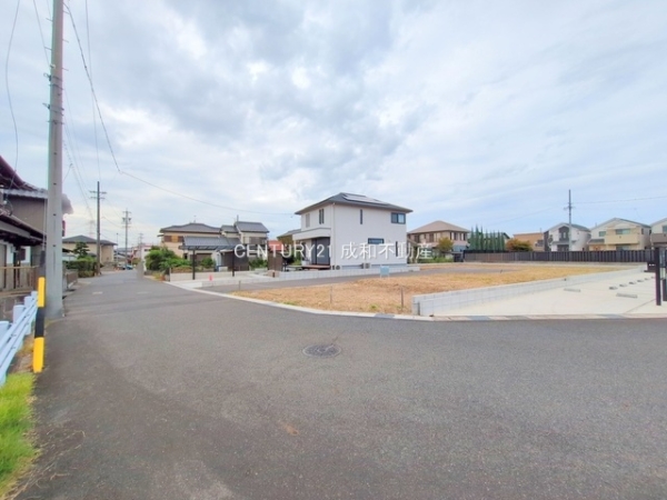 春日井市大留町6丁目の土地(前面道路含む現地写真)