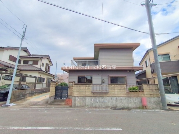 小牧市大字久保一色の中古一戸建て