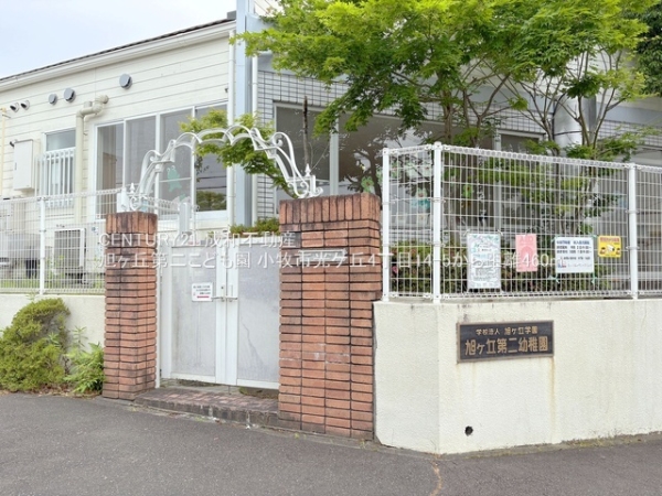 小牧市光ケ丘4丁目の中古一戸建て(旭ヶ丘第二こども園)