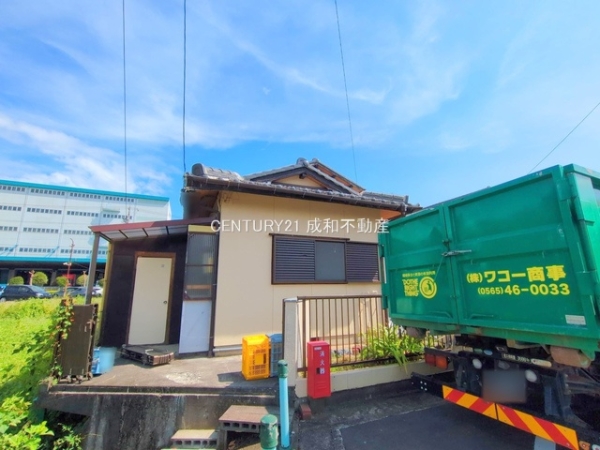 犬山市大字羽黒新田字米野前の中古一戸建