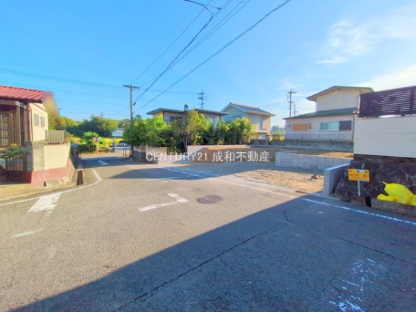 知多市南粕谷３丁目の新築一戸建