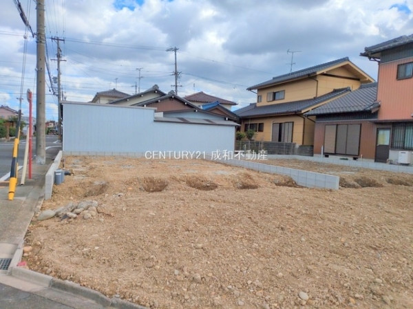 名古屋市中川区中須町字藤六の新築一戸建