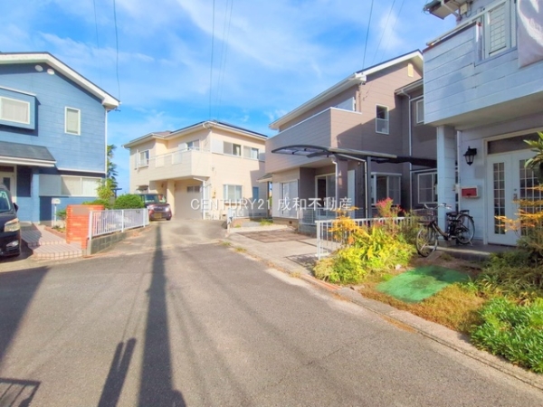 西尾市一色町大塚惣池の中古一戸建