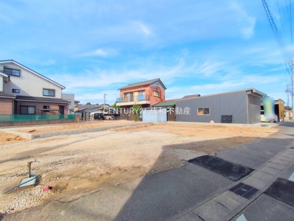 碧南市志貴町３丁目の新築一戸建