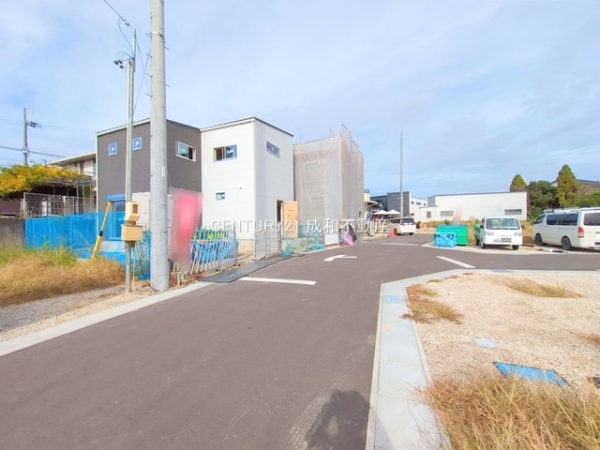 高浜市本郷町４丁目の新築一戸建