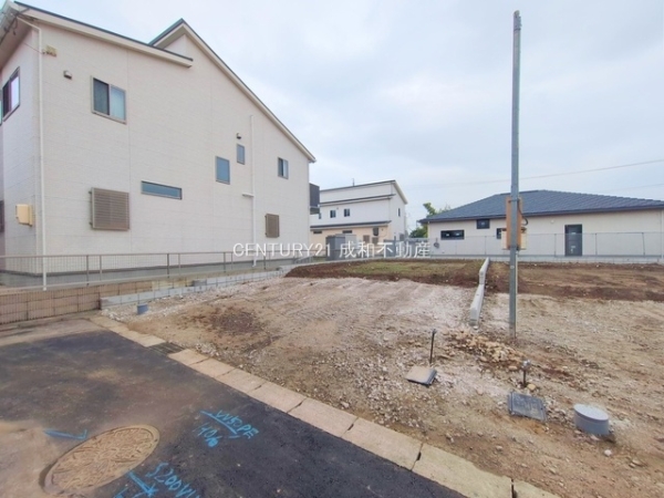 一宮市千秋町加納馬場字郷内の新築一戸建