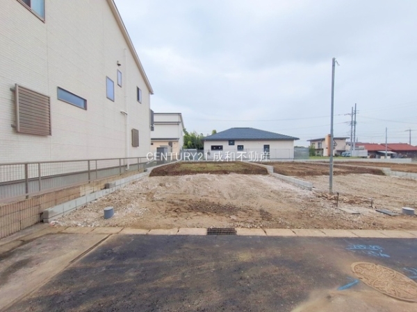 一宮市千秋町加納馬場字郷内の新築一戸建