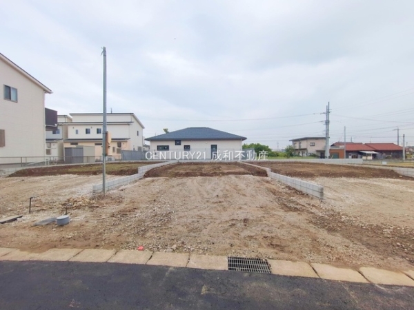 一宮市千秋町加納馬場字郷内の新築一戸建