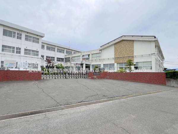 愛西市草平町江ノ田の新築一戸建(愛西市立佐織西中学校)