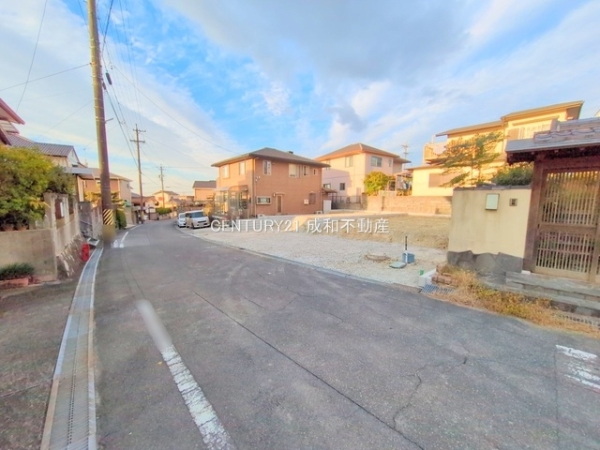 知多市南粕谷２丁目の新築一戸建