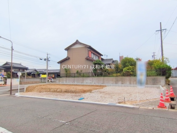 半田市新居町3丁目の新築一戸建