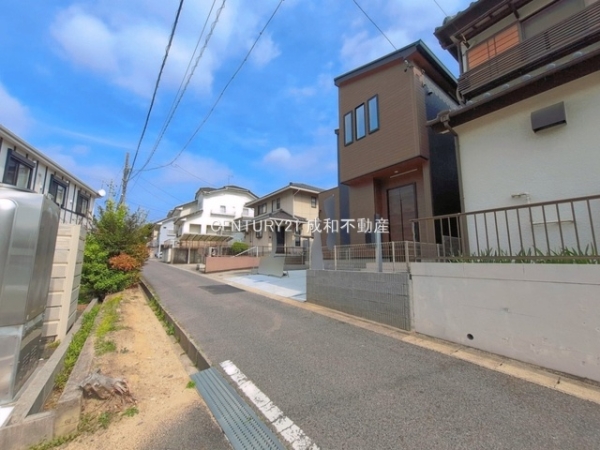 豊田市東新町３丁目の新築一戸建