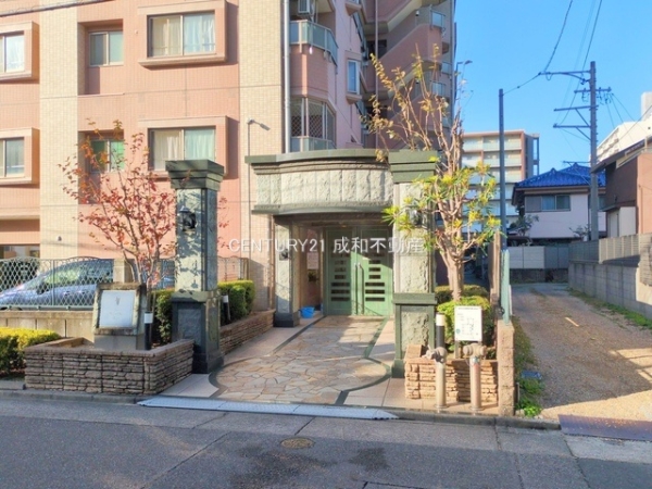 ユニーブル金山