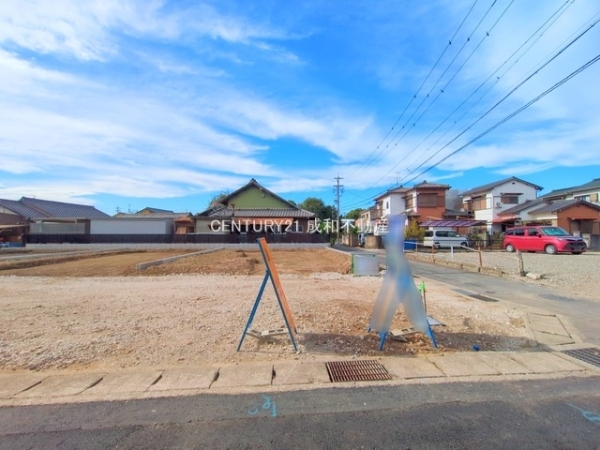 西春日井郡豊山町大字青山字居屋敷の新築一戸建