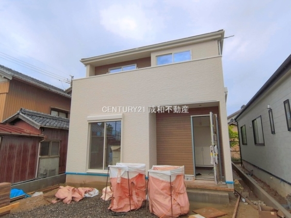 知多市金沢字郷中の新築一戸建