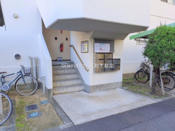 堀田サンハイツB棟