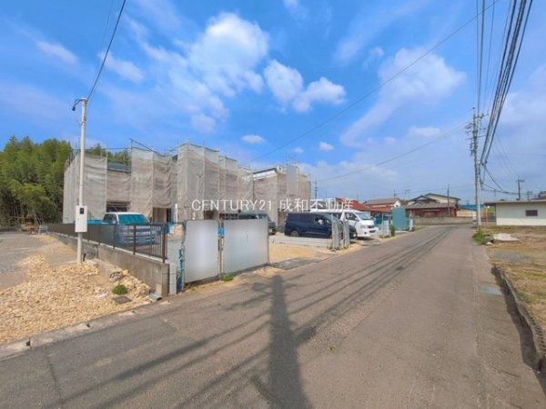 犬山市大字塔野地字南ノ切の新築一戸建