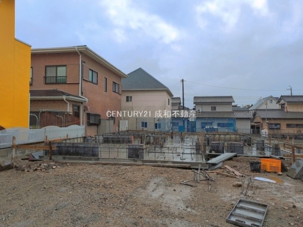碧南市尾城町３丁目の新築一戸建
