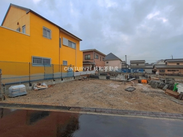 碧南市尾城町３丁目の新築一戸建