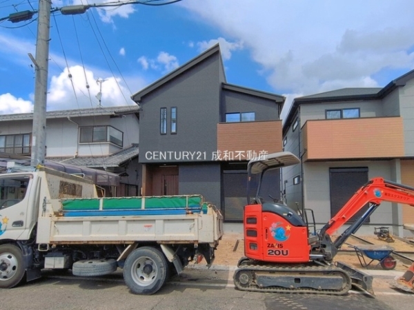 小牧市藤島１丁目の新築一戸建