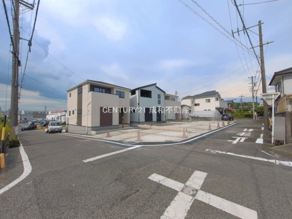 瀬戸市西寺山町の新築一戸建