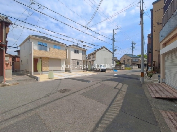 名古屋市中川区下之一色町字操出の新築一戸建