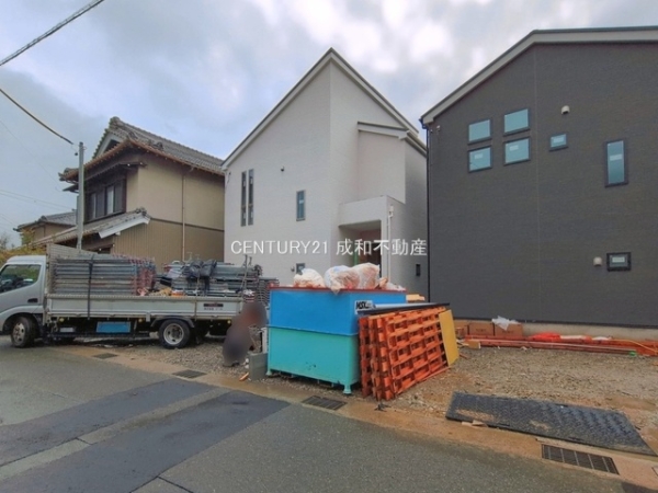 豊川市小坂井町樫王の新築一戸建