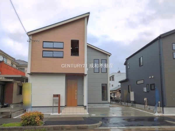 春日井市西高山町２丁目の新築一戸建