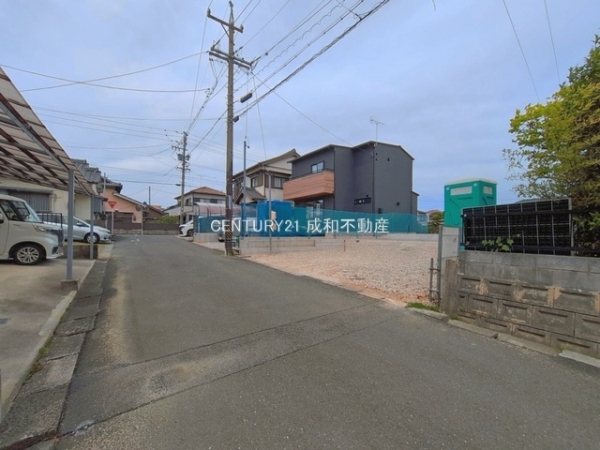 豊橋市三本木町字元三本木の新築一戸建