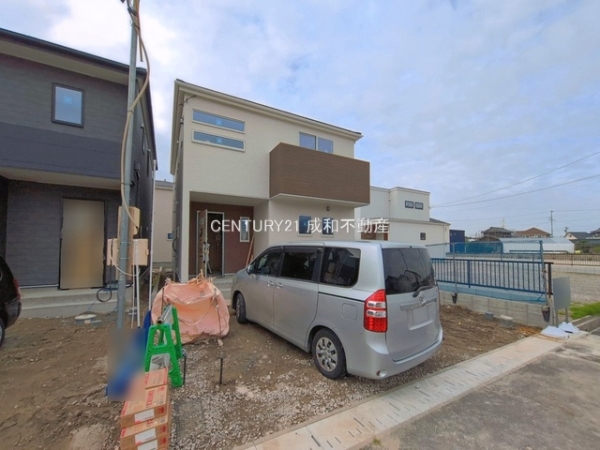 碧南市伊勢町１丁目の新築一戸建