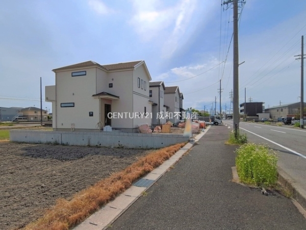 北名古屋市鍜治ケ一色西一丁目の新築一戸建