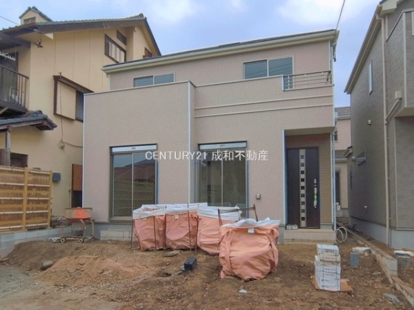 一宮市三ツ井５丁目の新築一戸建