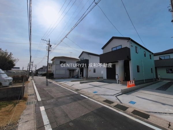 大府市長根町６丁目の新築一戸建